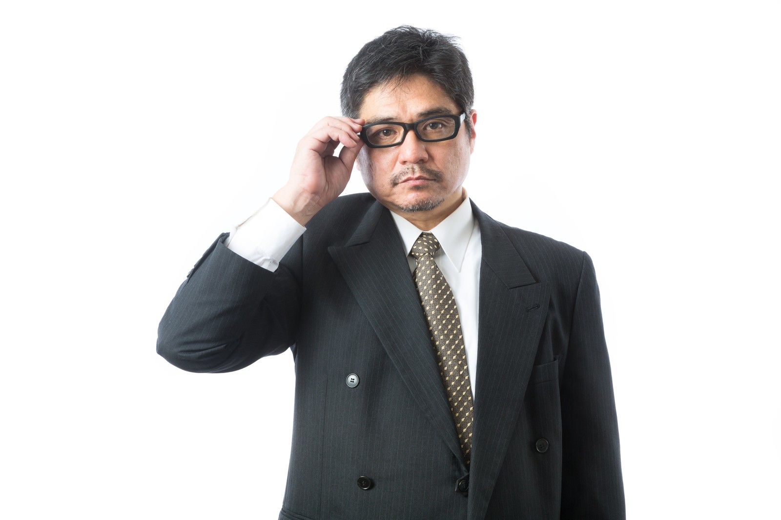 40代で転職を考えているあなた！まず会社を辞めてはイケません